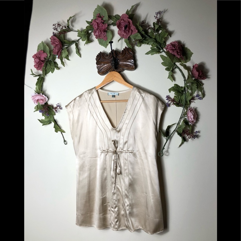 Beth Bowley | Silk Blouse